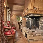Exclusive Charming 4 Bedroom Near Gstaad