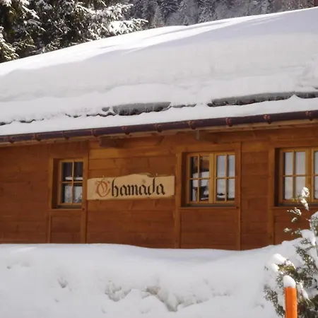 Exclusive Charming 4 Bedroom Near Gstaad Villa *