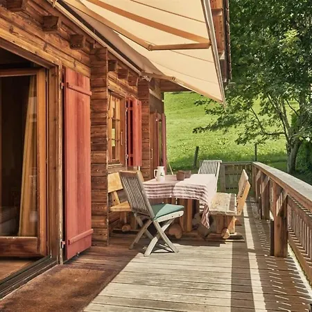 Exclusive Charming 4 Bedroom Near Gstaad Villa