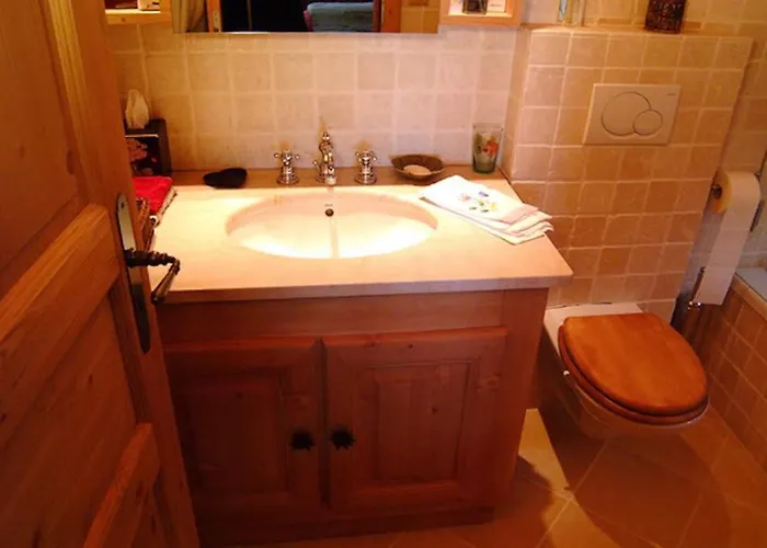 Exclusive Charming 4 Bedroom Near Gstaad