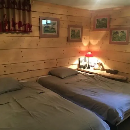 Exclusive Charming 4 Bedroom Near Gstaad Willa