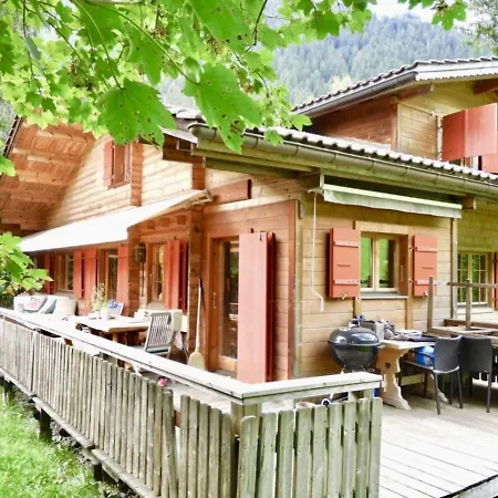 Willa Exclusive Charming 4 Bedroom Near Gstaad Lauenen